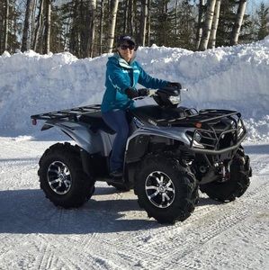 Meet your Posher, Angela